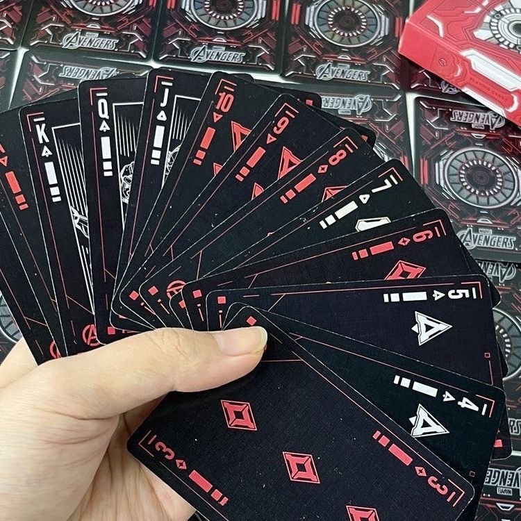 54 cartes à jouer Iron Man hau - Board Game Movie avis et prix