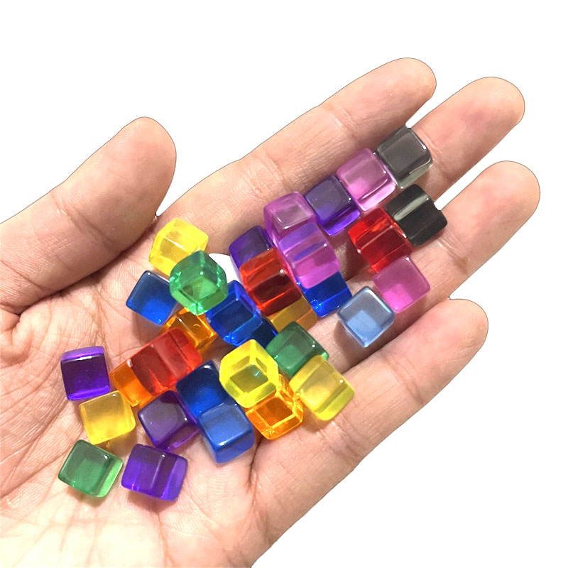 100 pièces/ensemble 8mm Cube c - Board Game The Sims avis et prix