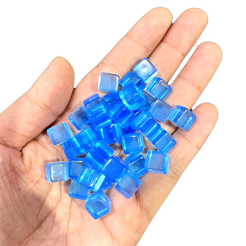 100 pièces/ensemble 8mm Cube c - Board Game The Sims avis et prix