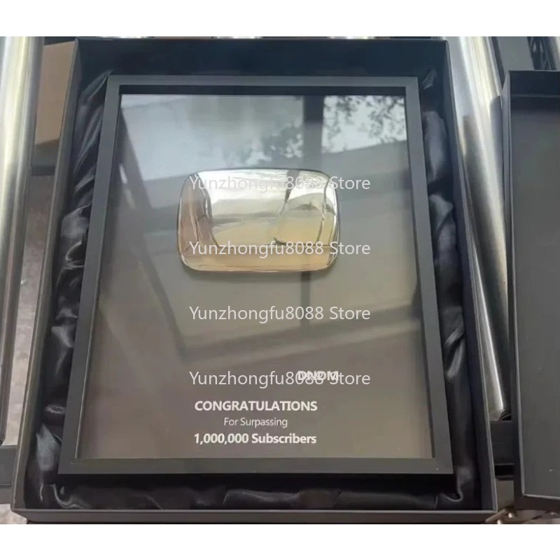 Plaque métallique avec Logo pe - Board Game Youtube avis et prix