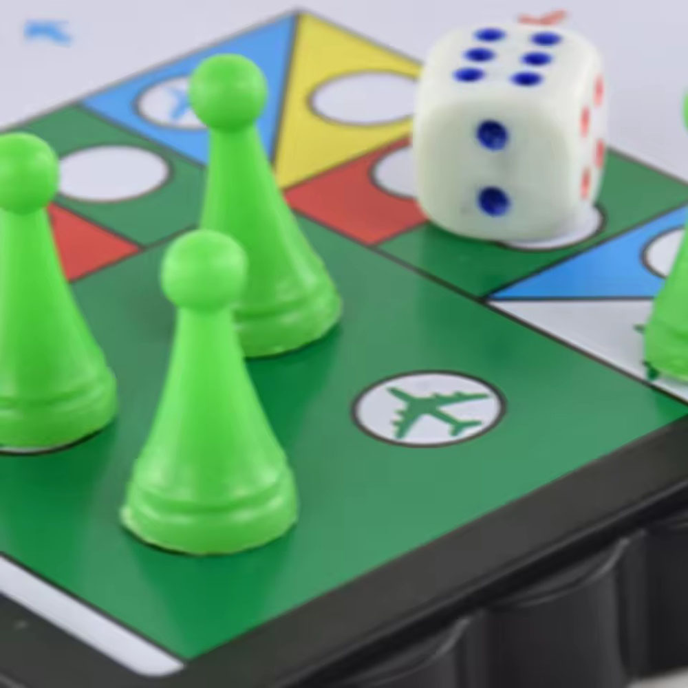 Jeu d'échecs volant magnétique - Magnetic Travel Chess avis et prix